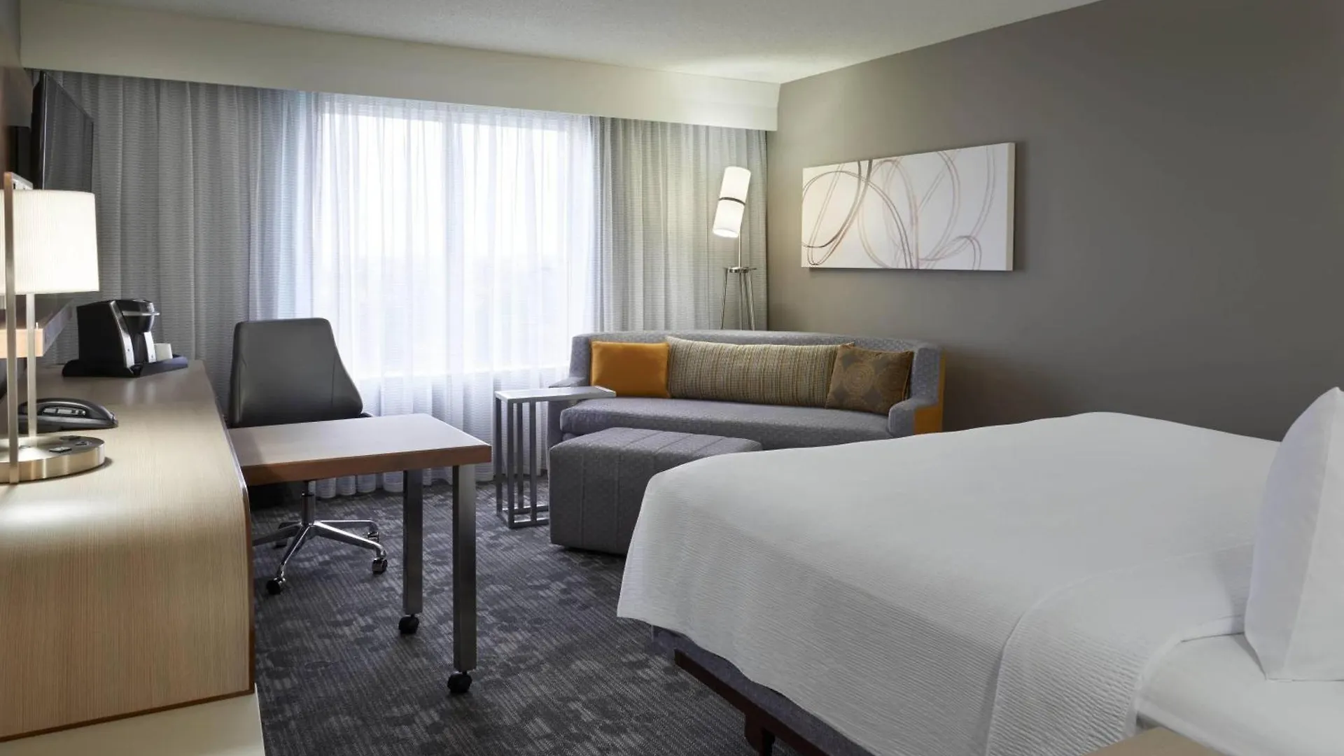 Courtyard By Marriott Toronto Airport Hotel Canada