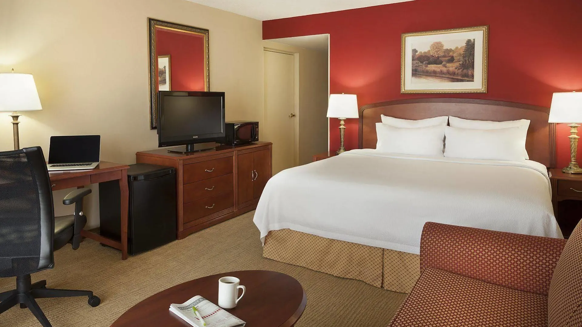 Courtyard By Marriott Toronto Airport Hotel
