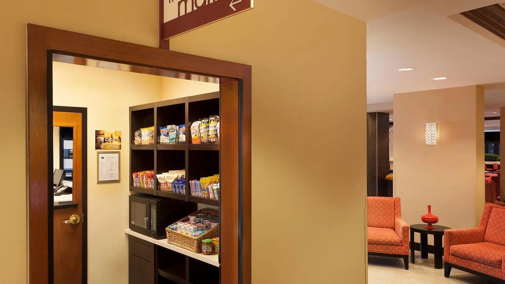 Courtyard By Marriott Toronto Airport Hotel Canada